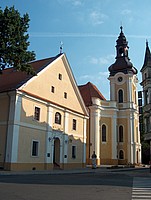 Budynek poklasztorny i kościół